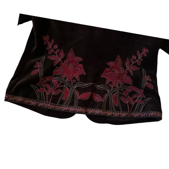 NVCARD size 12, Elegant velvet Brown Embroidered Jacket, Hook eye closure - Picture 8 of 11